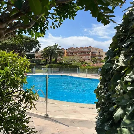 Apartment 4 Personnes Mer, Piscine, Parking, Tennis, Wifi *